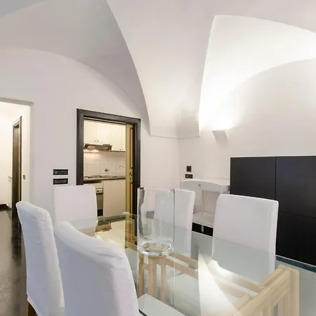 Joivy Perfect Flat With Parking Appartement Genua