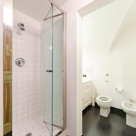 Апартаменты Joivy Perfect Flat With Parking